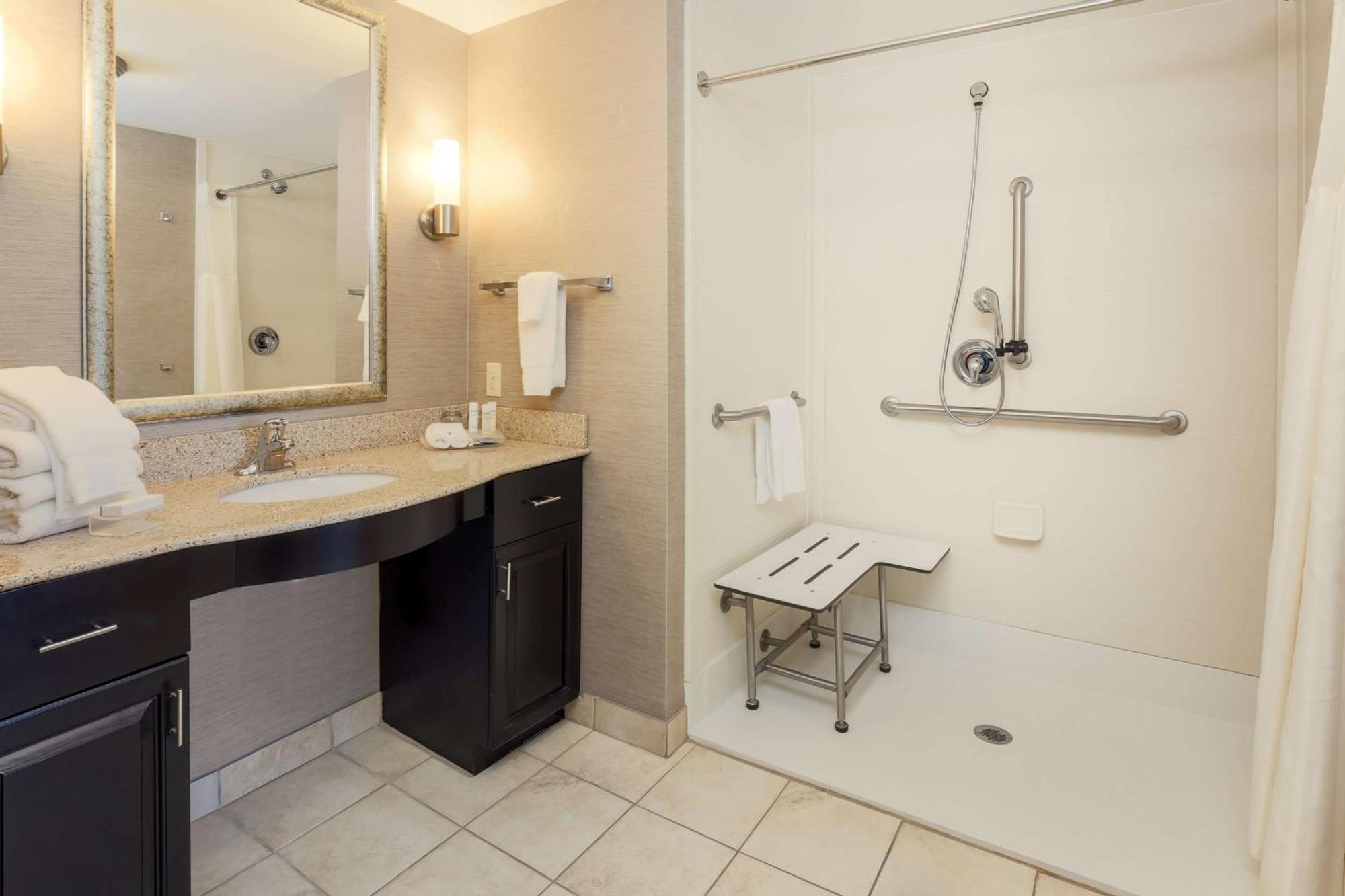 Homewood Suites By Hilton Lawton Eksteriør billede